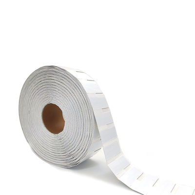 UHF Flexible RFID บนป้ายโลหะ ป้ายขาว 70*30มม. 860-960MHz