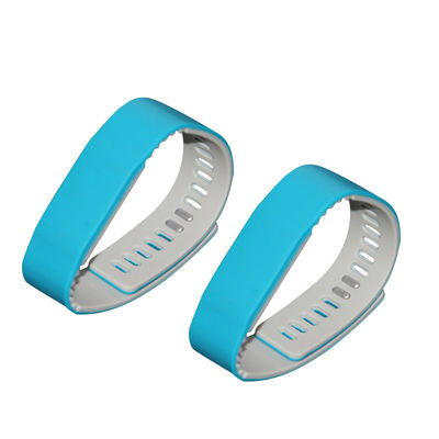 125khz 13.56MHZ แท็กสายรัดข้อมือ RFID สายรัดข้อมือซิลิโคน RFID สำหรับการควบคุมการเข้าถึง