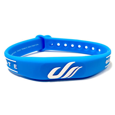 FM11RF08 แท็กสายรัดข้อมือ RFID สายรัดข้อมือซิลิคอน RFID แบบปรับได้
