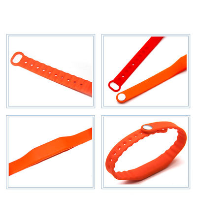 FM11RF08 แท็กสายรัดข้อมือ RFID สายรัดข้อมือซิลิคอน RFID แบบปรับได้
