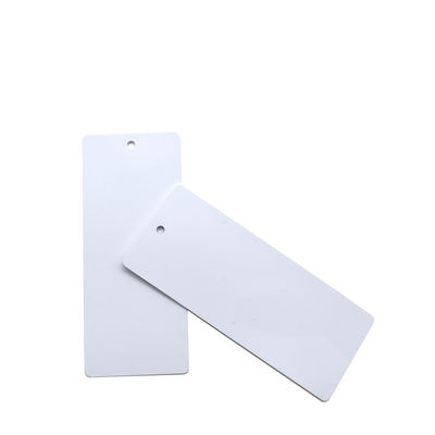 เสาอากาศ RFID UHF การ์ดแบบไม่สัมผัสสำหรับสถานที่อ่านแท็ก Mult ระยะไกล